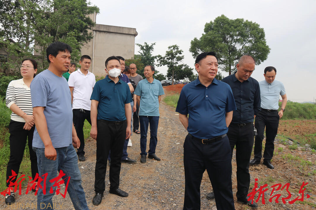 周玉凡到乡镇调研农业、水利工作_邵阳头条网